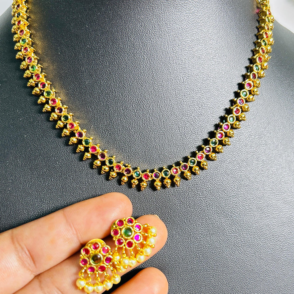 Elegant Short Necklace – Perfect Everyday Wear